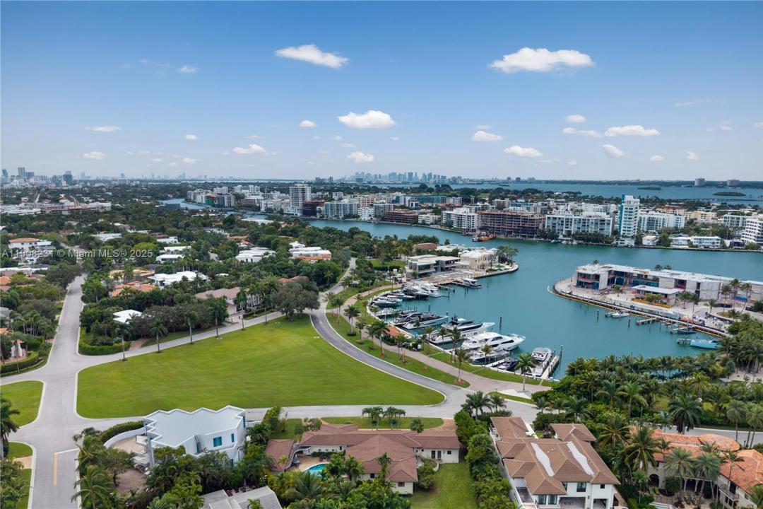 145 Harbour Way, Bal Harbour, 플로리다 33154, 미국