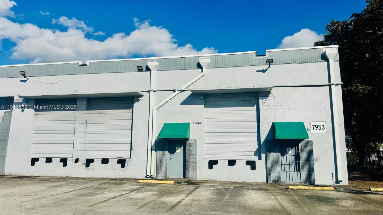 7953 NW 64th St, Medley, פלורידה 33166, ארצות הברית של אמריקה