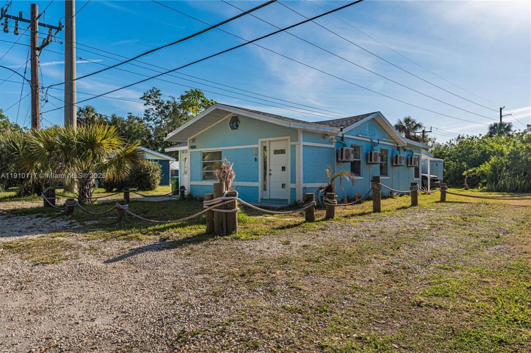 4504 Oakley St, Port Charlotte, フロリダ 33980, アメリカ合衆国