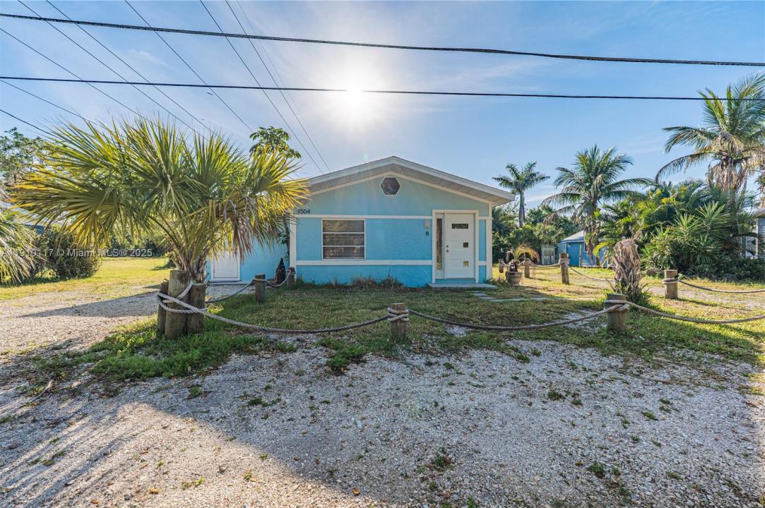 4504 Oakley St, Port Charlotte, フロリダ 33980, アメリカ合衆国