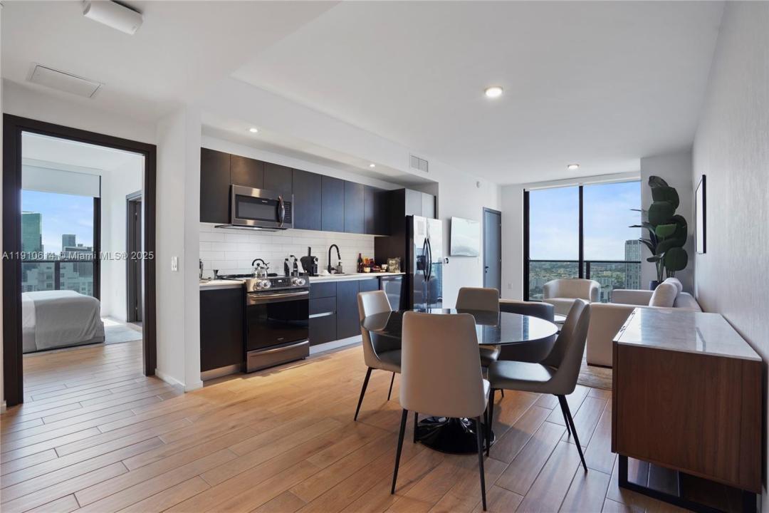 398 NE 5th St 3618, Miami, Florida 33132, Stati Uniti