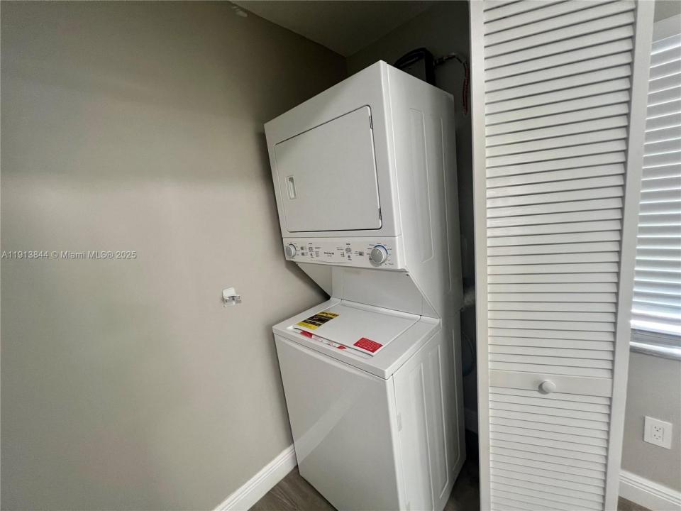 5634 Garfield St 0, Hollywood, Flórida 33021, Estados Unidos