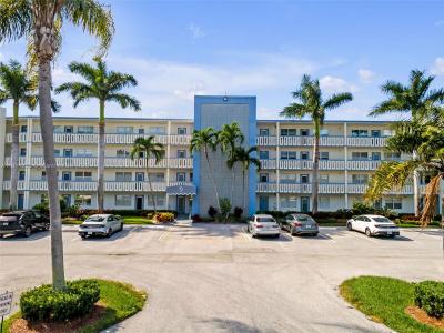 4025 Yarmouth B 4025, Boca Raton, Florida 33434, USA