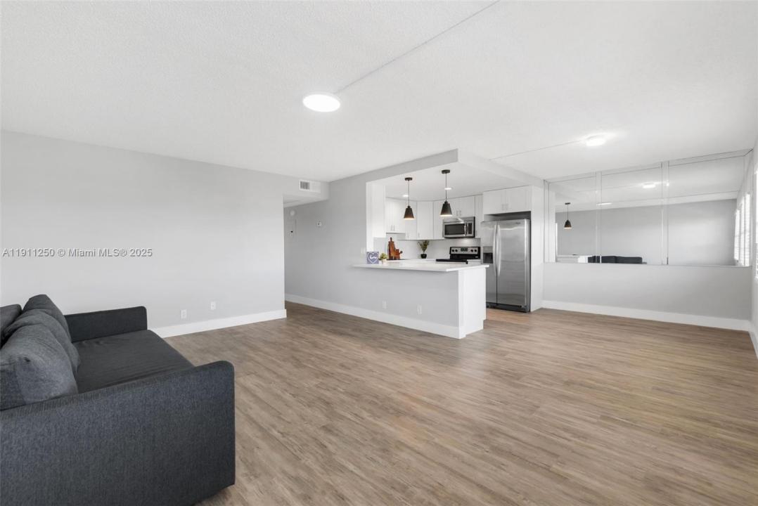 4025 Yarmouth B 4025, Boca Raton, Florida 33434, Estados Unidos