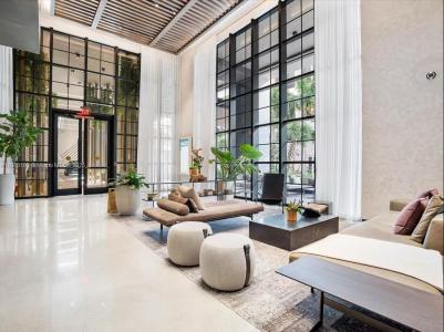 159 NE 6th St 4612, Miami, Florida 33132, USA