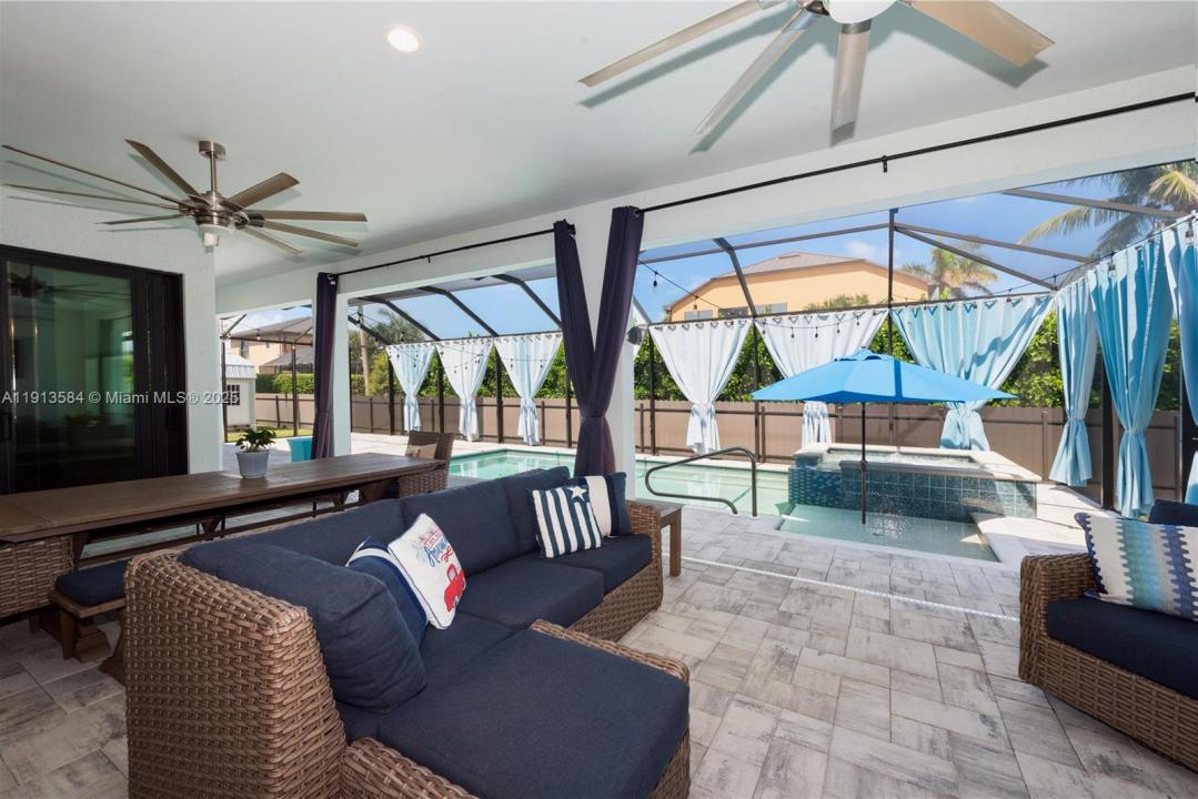 4404 SW 15th Place, Cape Coral, Flórida 33914, Estados Unidos