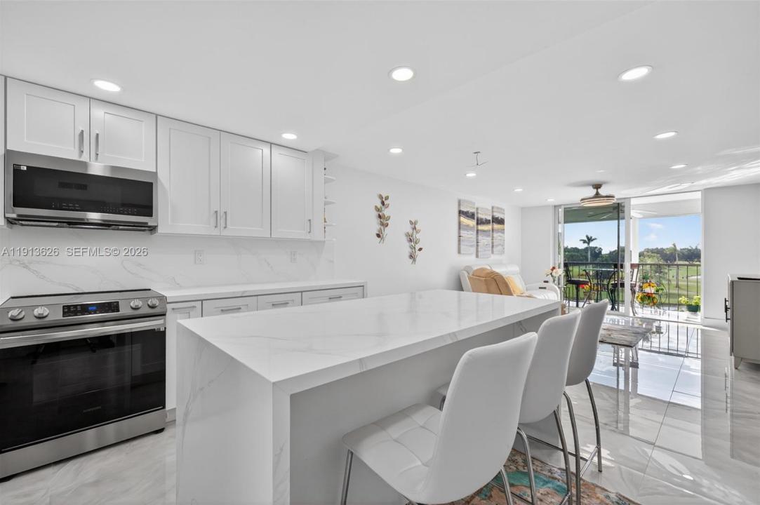 8900 Washington Blvd 410, Pembroke Pines, Floride 33025, États-Unis