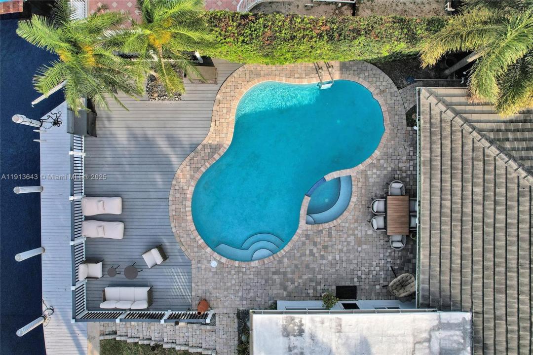 2661 NE 22nd Ct, Pompano Beach, Floride 33062, États-Unis