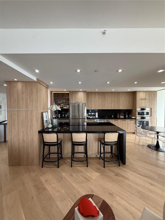 19500 E Turnberry Way 18D, Aventura, 佛羅里達州 33180, 美國