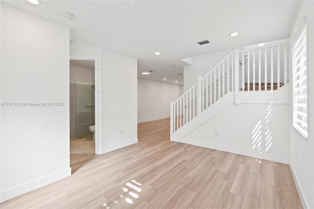 10441 NW 66th St, Doral, Florida 33178, Amerika Birleşik Devletleri