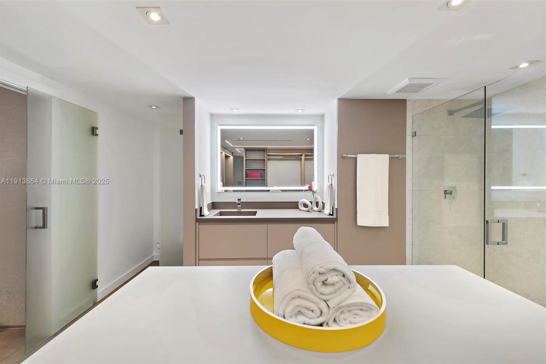 2301 Collins Ave 1004, Miami Beach, 플로리다 33139, 미국