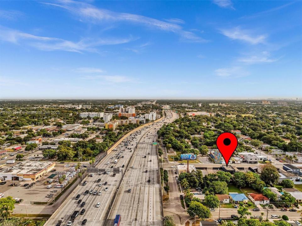 584 NW 54th St, Miami, פלורידה 33127, ארצות הברית של אמריקה