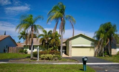 8551 NW 53rd Ct, Lauderhill, 플로리다 33351, 미국