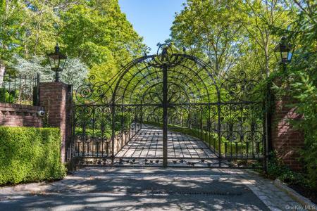 18 Gwynne Road, Huntington, ニューヨーク 11747, アメリカ合衆国