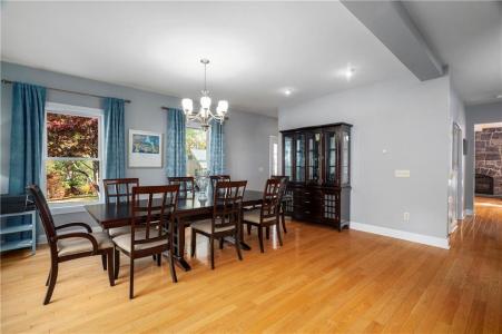 151 Drum Rock Avenue, Варвик, Род Айленд 02886, Соединенные Штаты