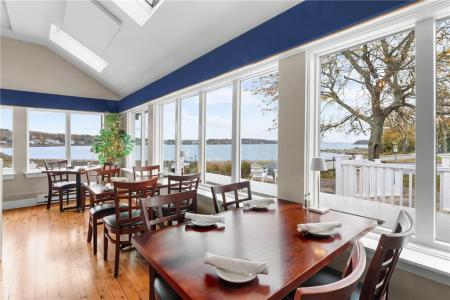 15 Point Road, Portsmouth, Rhode Island 02871, États-Unis