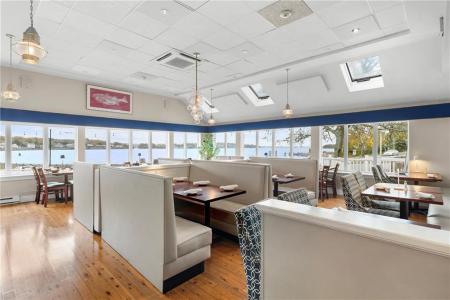 15 Point Road, Portsmouth, Rhode Island 02871, États-Unis