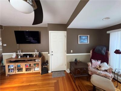 38 East Street, West Warwick, Rhode Island 02893, Estados Unidos