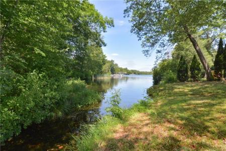 74 Crystal Terrace, Burrillville, RI 02859, USA