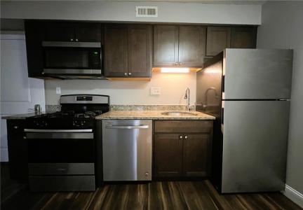 879 Bernon Street 228, Woonsocket, Rhode Island 02895, USA