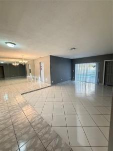 2290 NW 32nd Ter, Lauderdale Lakes, Florida 33311