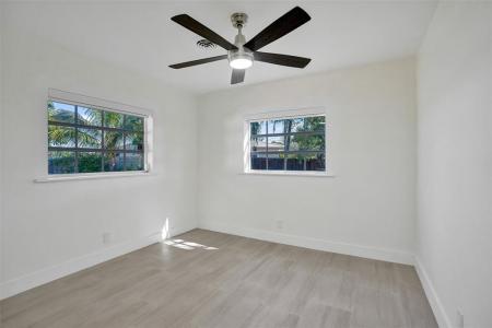 4200 NE 15th Ave, Oakland Park, Florida 33334