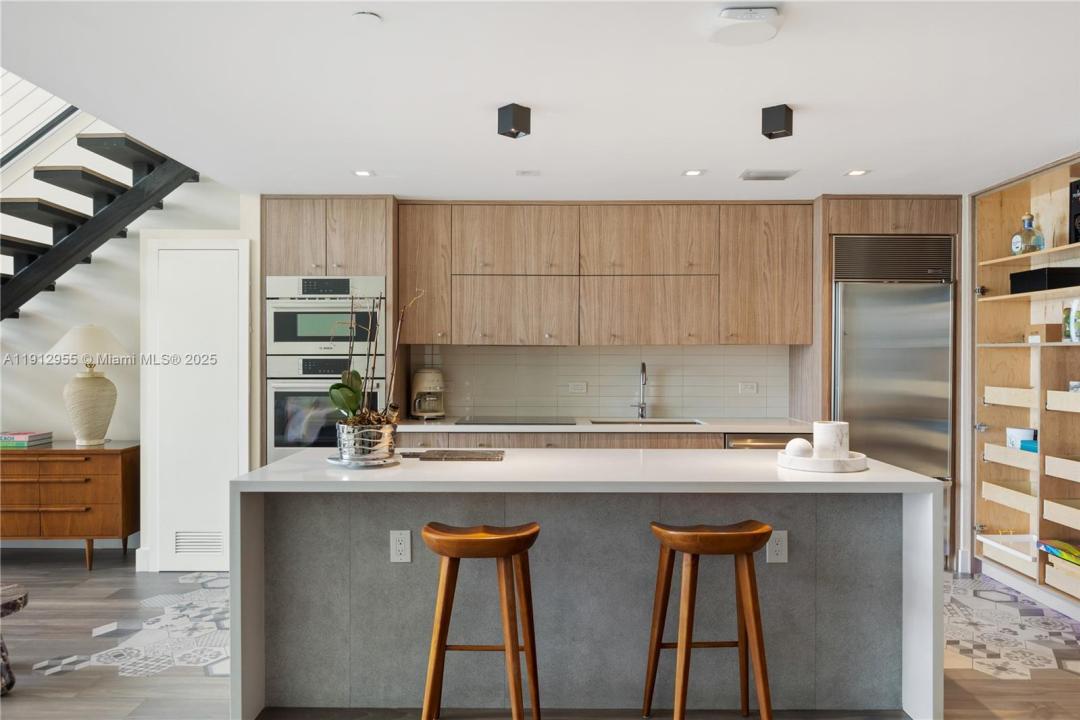 1040 Biscayne Blvd 1602, Miami, Florida 33132