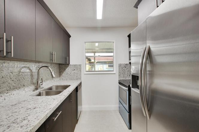 7603 Kimberly Blvd 0, North Lauderdale, Flórida 33068, Estados Unidos