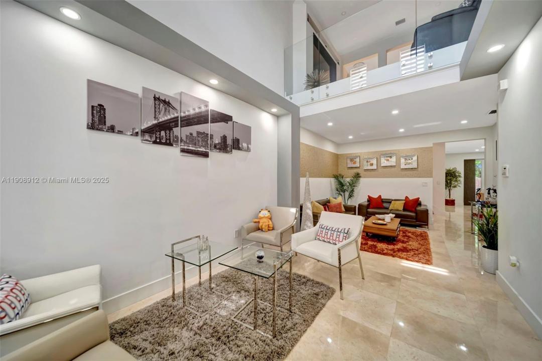 10867 NW 76th Ln, Doral, Florida 33178, Estados Unidos