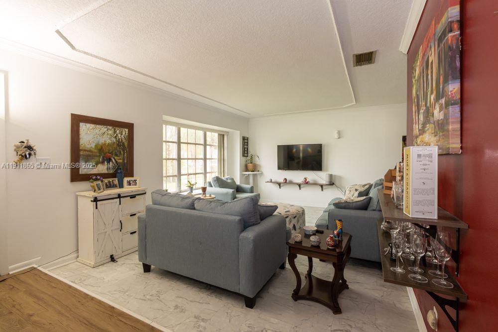 7940 NW 9th St, Margate, Floryda 33063, USA