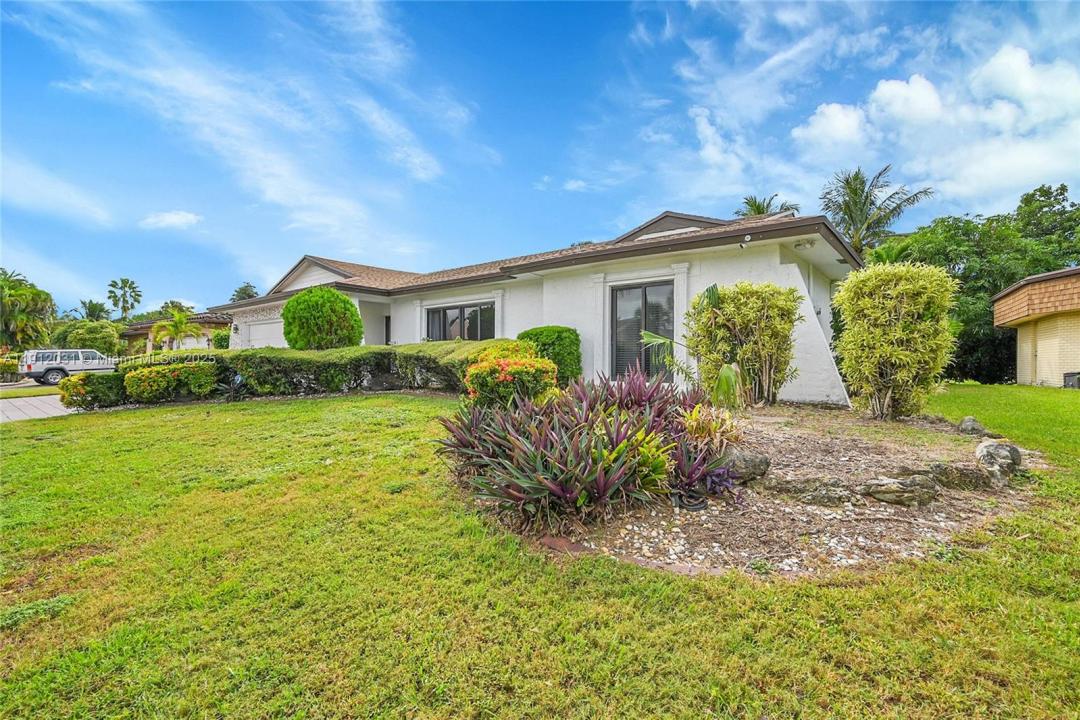 6206 White Oak Ln, Tamarac, Флорида 33319, Соединенные Штаты