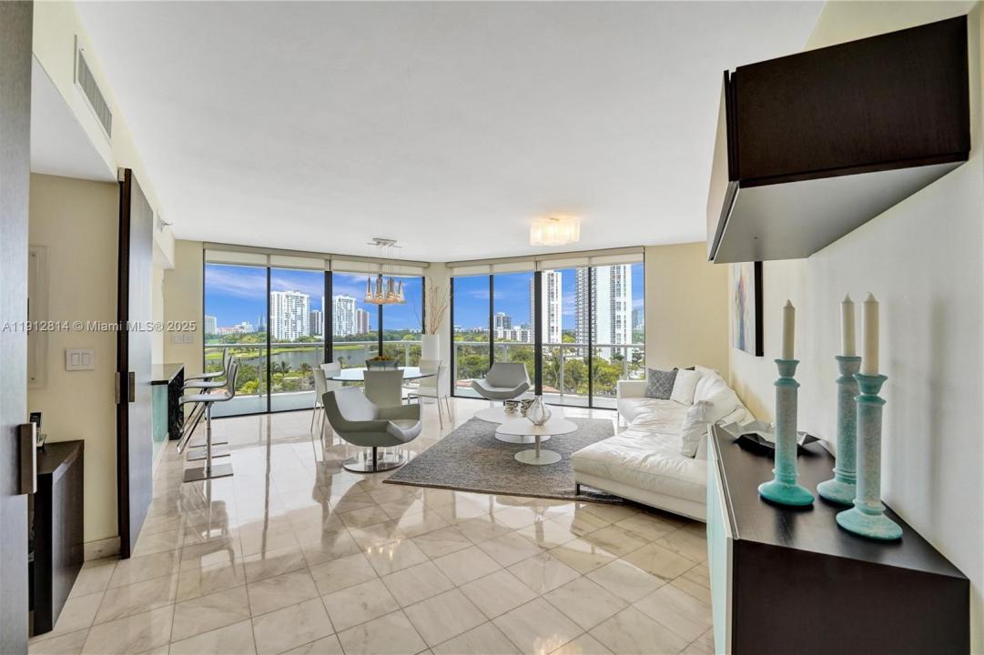 20281 E Country Club Dr 607, Aventura, Флорида 33180, Соединенные Штаты