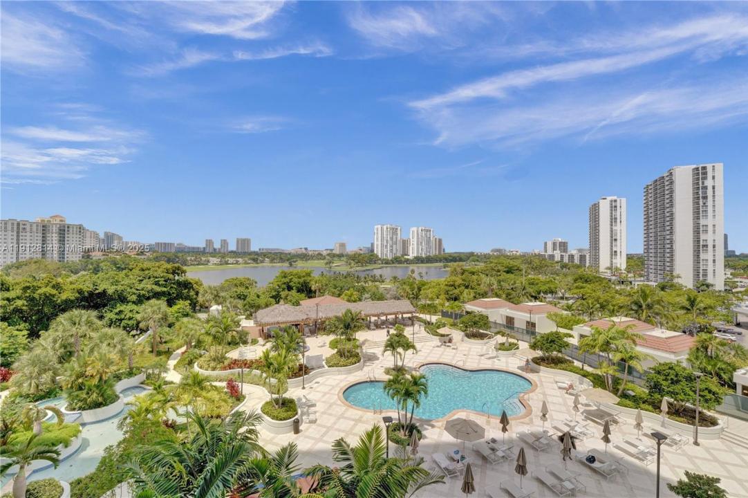 20281 E Country Club Dr 607, Aventura, Флорида 33180, Соединенные Штаты