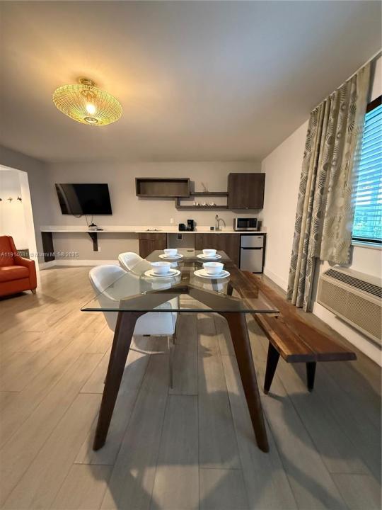 6755 Harding Ave 3, Miami Beach, Florida 33141, Amerika Birleşik Devletleri