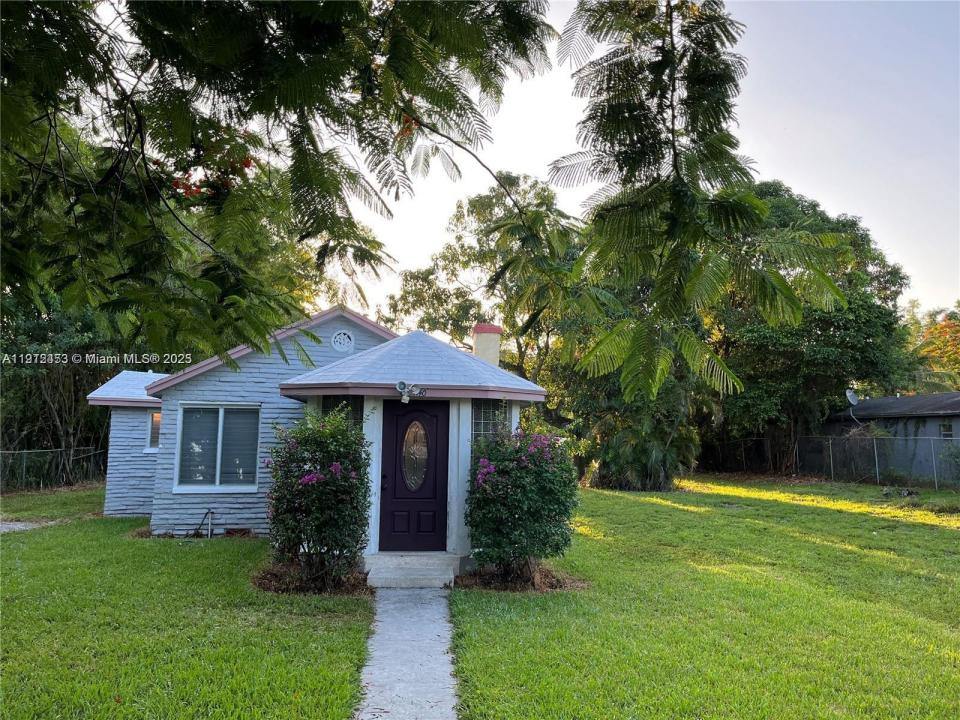 1140 NW 4th Ave, Fort Lauderdale, Floride 33311, États-Unis