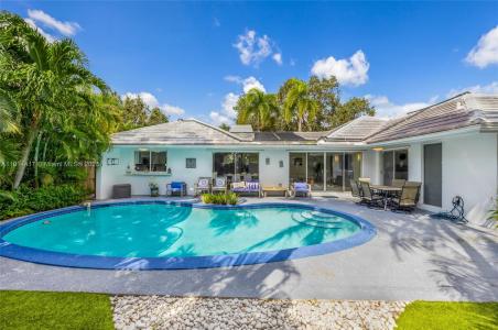 2132 NE 63rd Ct, Fort Lauderdale, Florida 33308, USA