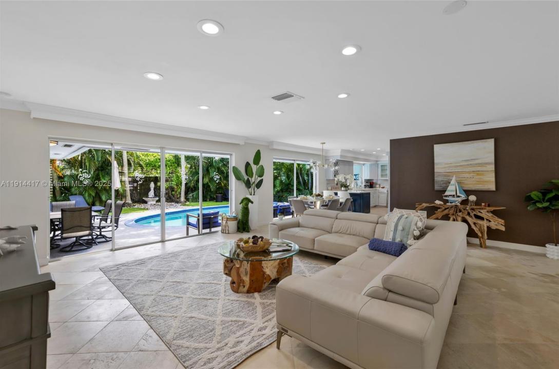 2132 NE 63rd Ct, Fort Lauderdale, Florida 33308