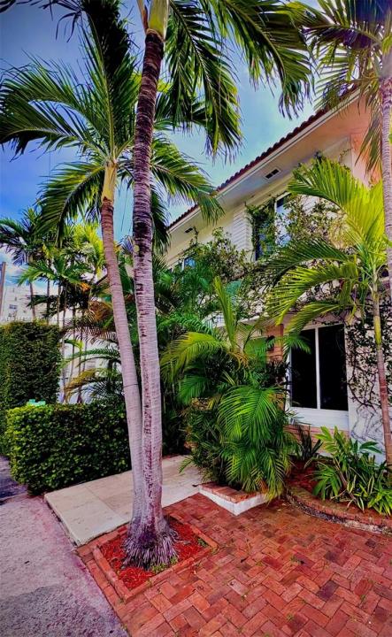 630 79th St B, Miami Beach, フロリダ 33141, アメリカ合衆国