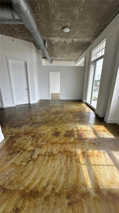 1791 NE Miami Gardens Dr E303, Miami, 佛罗里达州 33179, 美国