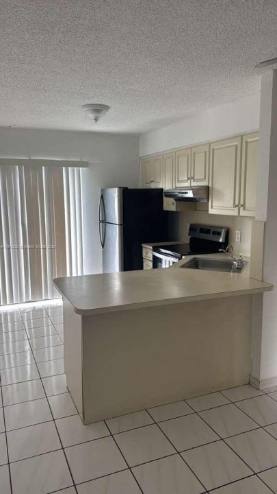 5480 W 21st Ct 201, Hialeah, فلوريدا 33016, الولايات المتحدة