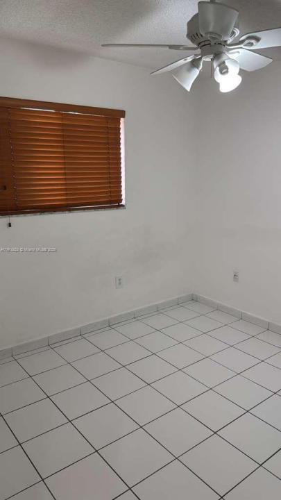 5480 W 21st Ct 201, Hialeah, فلوريدا 33016, الولايات المتحدة