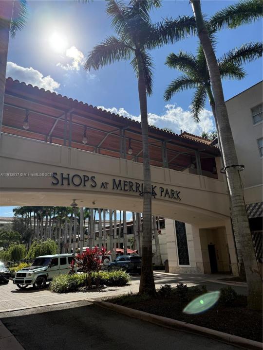 4100 Salzedo St 811, Coral Gables, Floryda 33146, USA