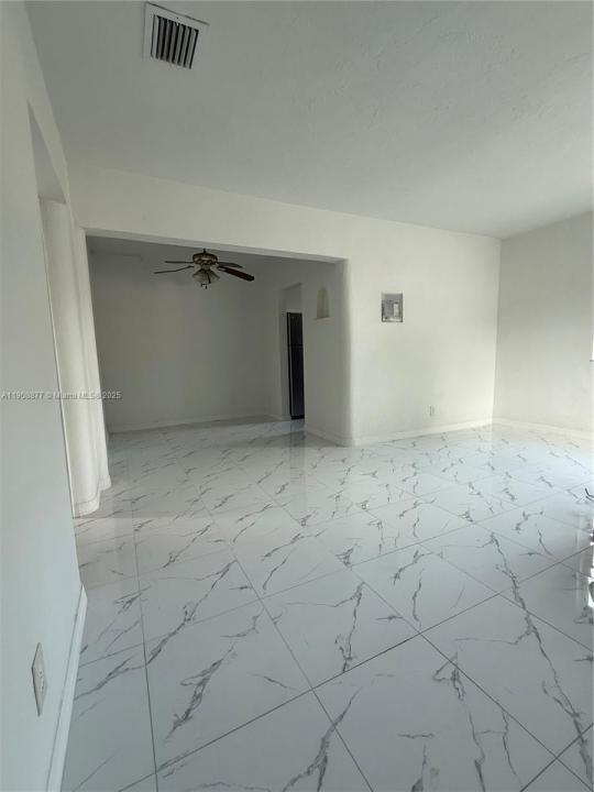 3340 NW 13th Ave A, Miami, Florida 33142, HOA KỲ