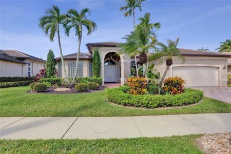 2553 Jardin Mnr, Weston, Florida 33327, USA