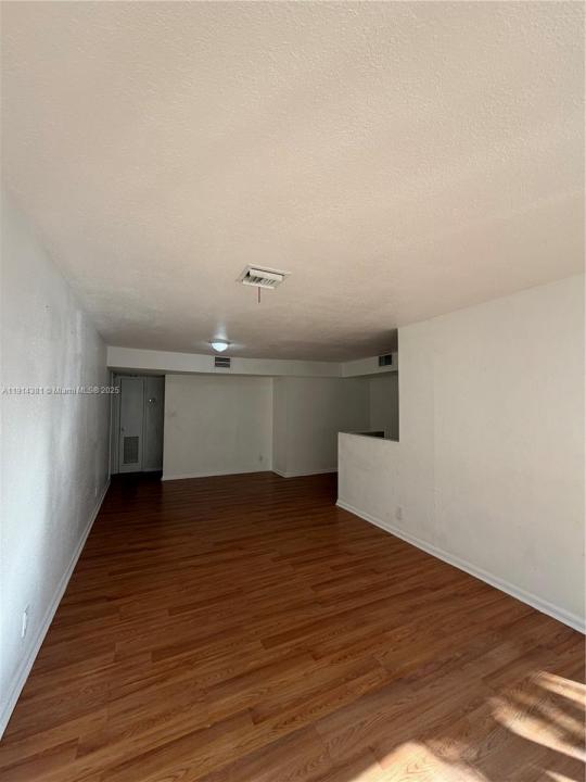 125 SW 1st Ave 127, Hallandale Beach, Florida 33009, Amerika Birleşik Devletleri