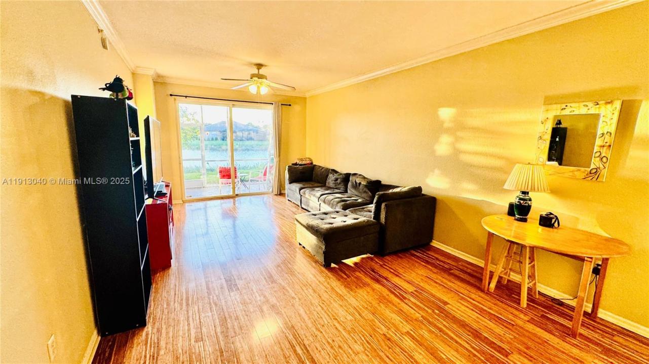 20030 Barletta Lane 413, Estero, Floride 33928, États-Unis