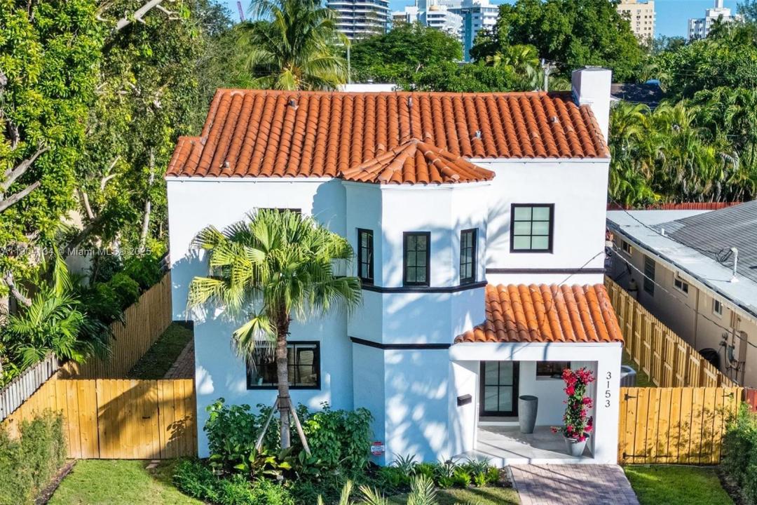 3153 Royal Palm Ave, Miami Beach, فلوريدا 33140, الولايات المتحدة