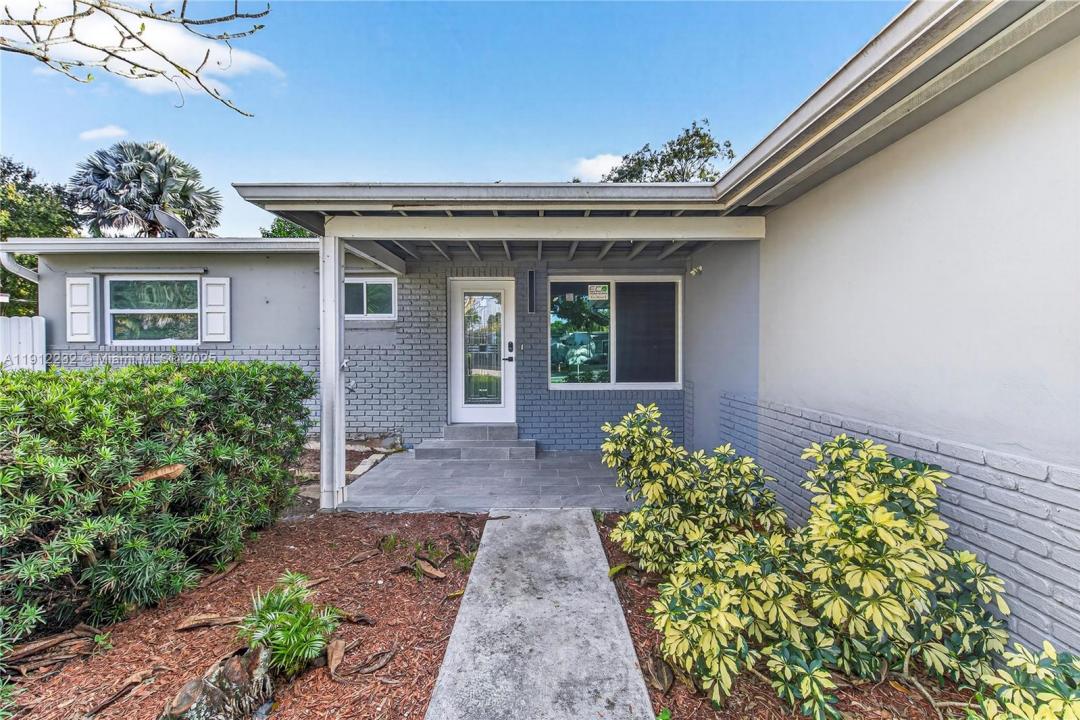 3130 SW 16th St 0, Fort Lauderdale, Florida 33312