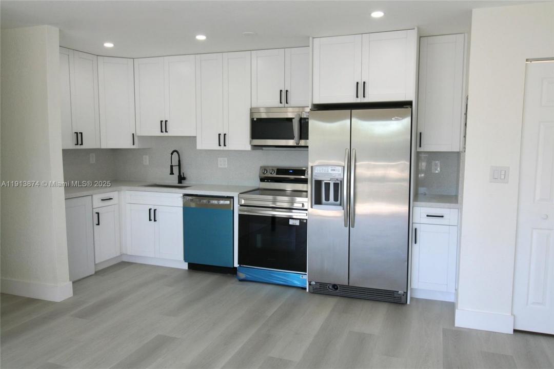 4330 NW 79th Ave 2B, Doral, Floride 33166, États-Unis