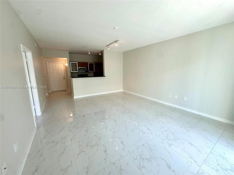 806 E Windward Way 515, Lantana, Florida 33462